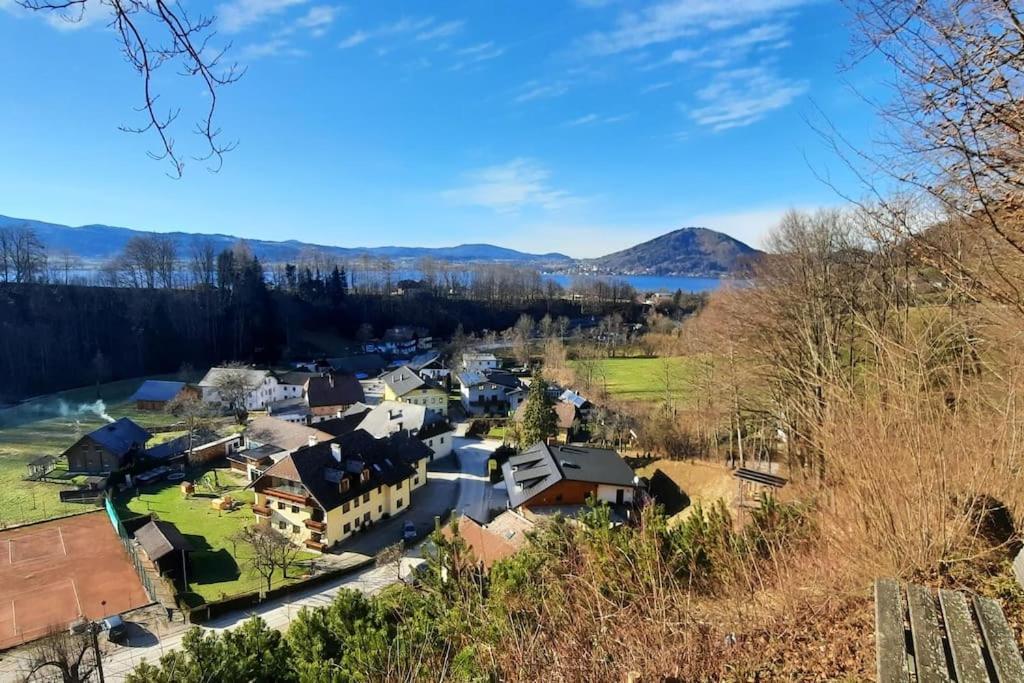 Ferienwohnung In Weyregg Am Attersee エクステリア 写真